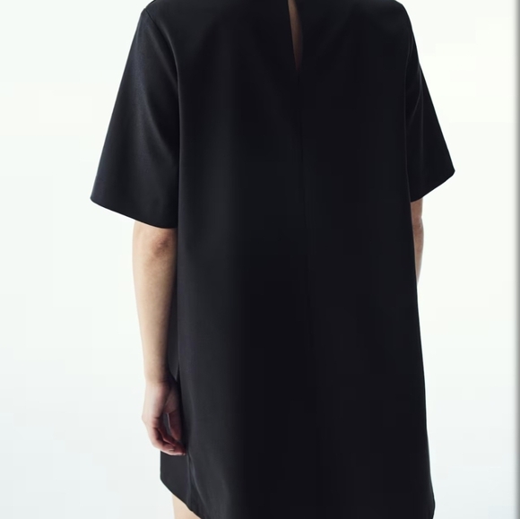 H&M A-Line Shift Black Shift Dress Size Medium - Picture 5 of 9